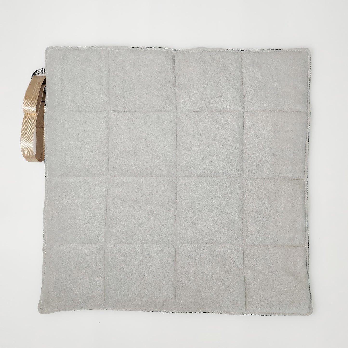 Quilted, thick and plush dog travel mat, made with premium materials by LE PUP.