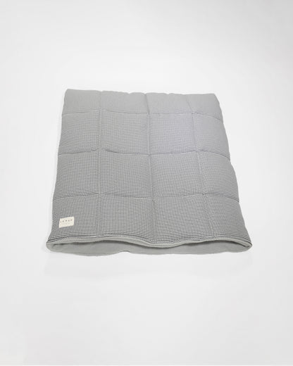 Top view of quilted luxury dog travel plush dog snuggle bed by LE PUP.